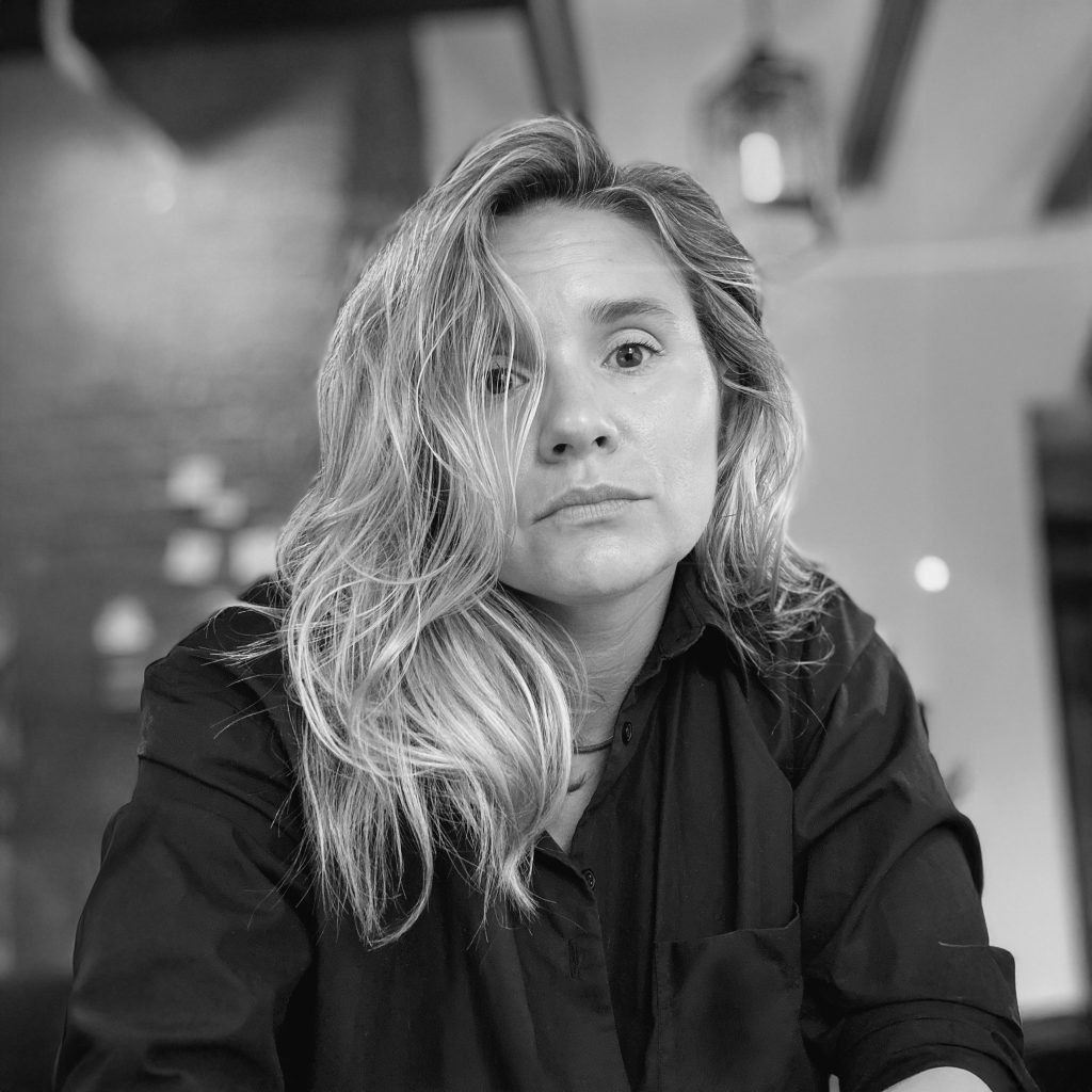 HLJ-Headshot_BW_Square_June-2025